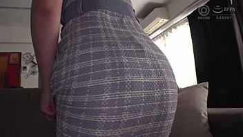 Eona Kawaii's big butt and tight armpits in homemade Japanese video