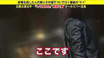 check this shaved asian wife giving an epic blowjob