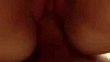 Hot Pawg Under Pussy Cuckold Instruction! Cum On Ass Cleanup!