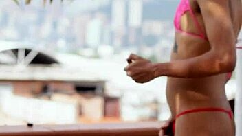 outdoors playing with my big cock like a bitch in medellin colombia 😈