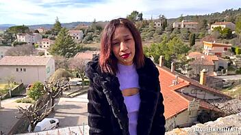 Ebony Teen Reyna's Intense Casting Blowjob