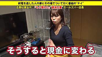 check this shaved asian wife giving an epic blowjob