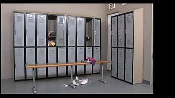 london keyes enjoys a relaxing shower with friends