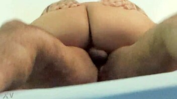 Short previa primeira foda de 2024 entrando com tudo no novo ano e na buceta