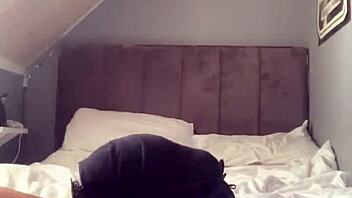 Bi Muslim man delivers a skilled intimate blowjob.