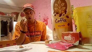 Australian twink Benny Jenkins enjoys anal play with dildo