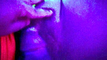 morena safada skips party for steamy bedroom sucking