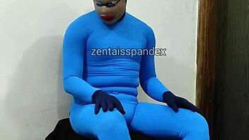 Zentai Injection In Medical Fetish With Mask And Hood