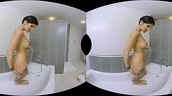 Kinky Babe Gabrielle Gucci