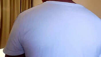 Ibu tiri dijual buat orgy tanpa dia tau