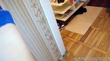 Cute submissive teen deepthroats cock in amateur pov session.
