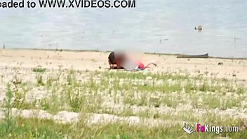 Schattige April Reid geneukt door stiefvader