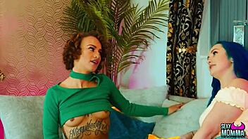 Sexy momma - step daughter blue catches pussykat online