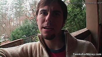 horny twinks sucking and fucking 😈