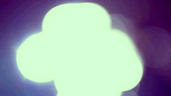 i'm jessie rogers giving a poolside blowjob and swallowing