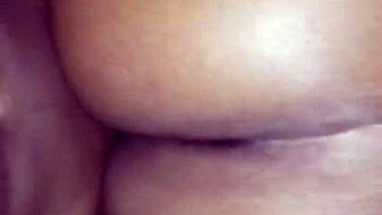 बेस्ट फ्रेंड की बीवी कितनी हॉट लगती है 😏