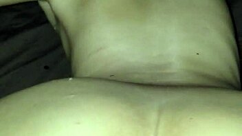Early Morning Ritual of Cumming on My Girlfriend in a Scandalous Session