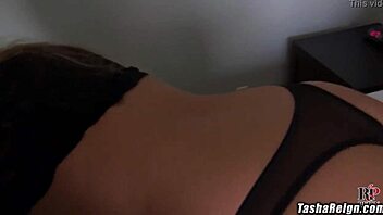 Excitedly Welcoming Boyfriend's Big Cock After Long Trip