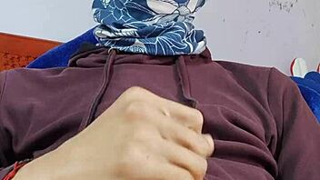 I'm so hot and want to fuck three guys