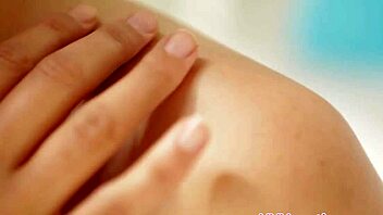 Pleasing Sweet Pussy With Fingers!