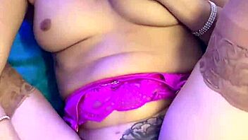 All Natural Slut Nicole Aria Loves Anal Pounding!