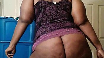 Sexy SBBW Ms. Ann getting nasty with her huge ass?