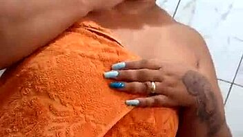 mary butterfly bathing slut