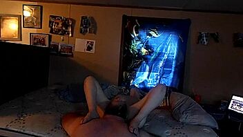 The wife experiences her first ass licking session with her cougar lover