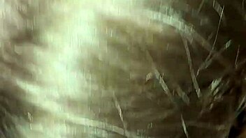 Slut gives sloppy blowjob during outage! 😜