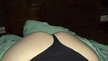 Slut gives sloppy blowjob during outage! 😜