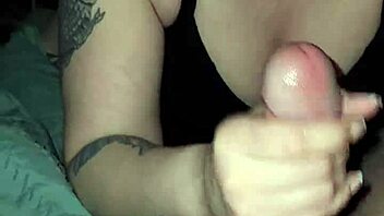 Slut gives sloppy blowjob during outage! 😜