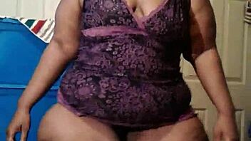 Sexy SBBW Ms. Ann getting nasty with her huge ass?