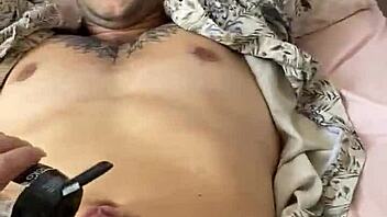 una mamada bien rica por la mañana con orgasmo