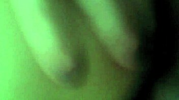 Put what you want in this anal assfucking video