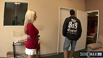 Madison Ivy thanks Billy with a fuck.