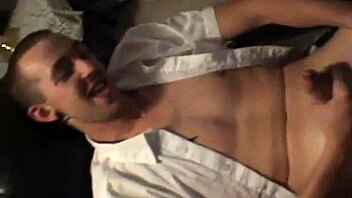 Girlfriend in underwear chats casually