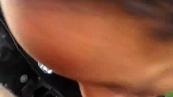 This ebony slut’s sucking me off outside, sloppy and raw! 🔥