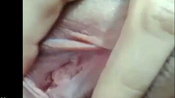 i'm showing my vagina on cam, it's so wet and tight