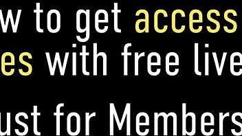 Busty Maxine makes Aphro cum! 😍