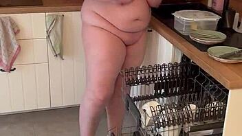 European milf with natural tits in a big ass and boobs video