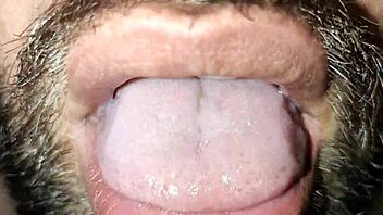 Put your pussy here for me to lick and suck with my tongue