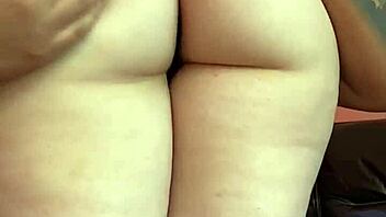 damn, that big ass drives me crazy every time