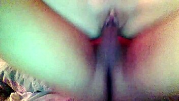 Young Colombian Lauritha enjoys the dick her way in this steamy scene