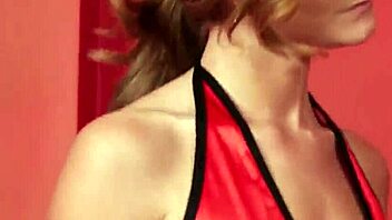 cheerleaders in cfnm suck cocks in the locker room group scene