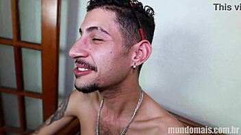 historias sexuais de um cara que deu o cu pra cinco caras no mesmo dia