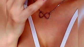 Don't you want to fuck this cute latina?