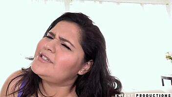 Curvy bombshell Karla Lane chokes on jizz while giving handjob