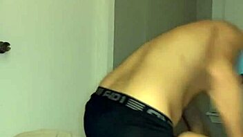 Latina Babe Gets Pussy Licked And Cumshot