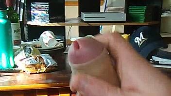 i can't stop jerking off to this trans porn