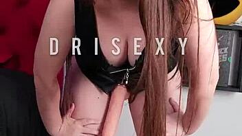 i'm nifeta giving joi with strap on, wanting to fuck your ass